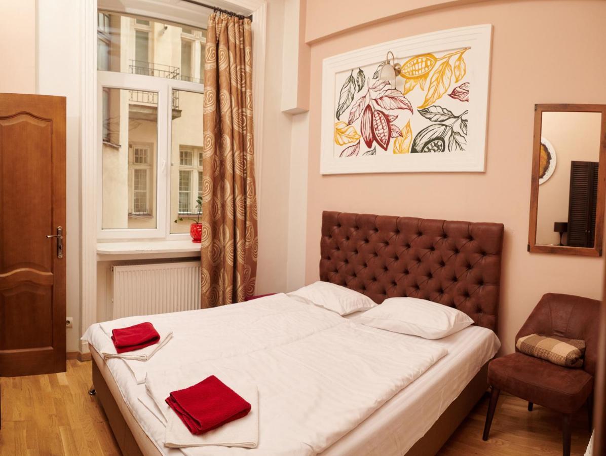 Old City Hotel إلفيف المظهر الخارجي الصورة