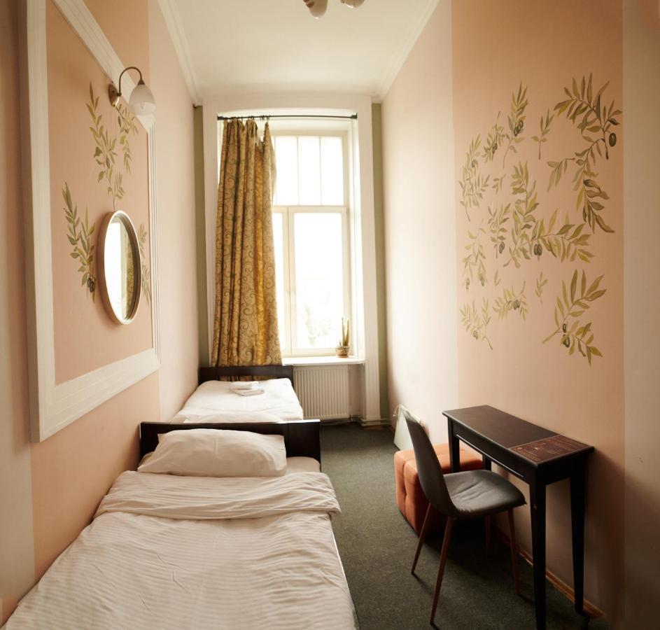 Old City Hotel إلفيف المظهر الخارجي الصورة